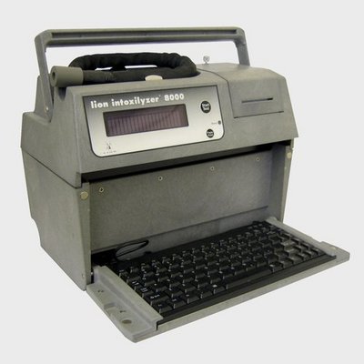  Lion Intoxilyzer 8000 (  8000)